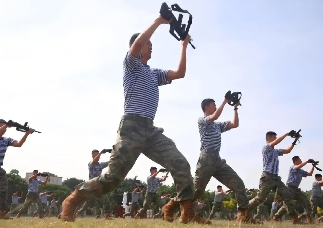 【楚风推荐】高考倒计时｜直招+套改军士双路径备战指南，助你顺利圆军旅梦